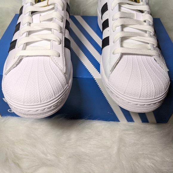 đź–¤SOLDđź–¤Adidas Superstar Originals M/7 W8 - Picture 10 of 10